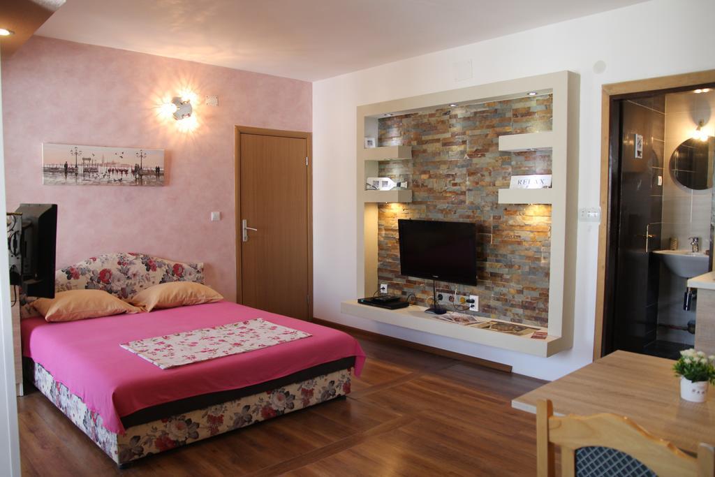 Apartman Lilian *